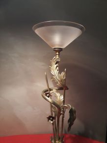 lampe bronze laiton motif
