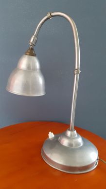 Belle lampe aluminium