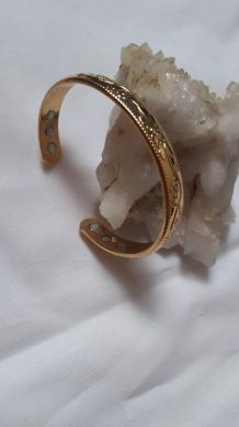 Bracelet manchette cuivre aimant