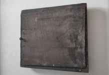 miroir ancien au mercure avec cadre bois marron et or