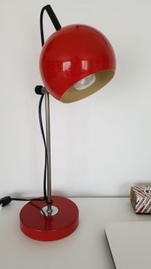 Lampe de bureau vintage eyeball rouge