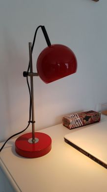 Lampe de bureau vintage eyeball rouge