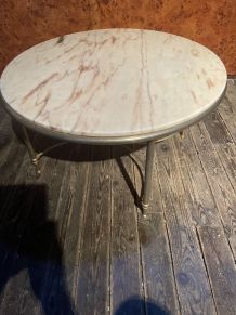 Table basse dessus marbre 