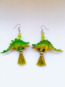 Boucles d’oreilles dinosaure , boucles d’oreilles Stégosaure