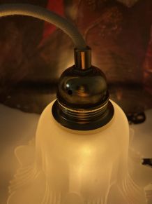 Lampe baladeuse vintage en verre en forme de fleur
