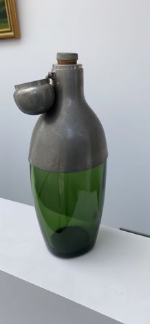 Bouteille étain et verre ancien 