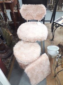 ensemble "moumoute" chaise , pouf et coussin