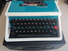 Machine à écrire  Underwood 315