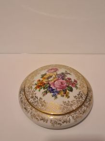 Boîte en Porcelaine de Limoges Artistique, décor floral