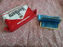 LOT 2 ANCIENS PORTES MONNAIES PUBS CIGARETTES 