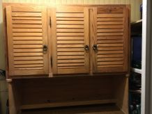  Buffet vaisselier pin massif réalisé par un artisan