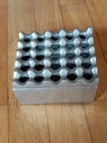 Cendrier carré design vintage en aluminium