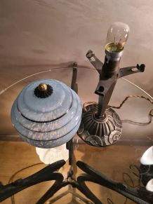Lampe  laiton 1930 art deco globe bleu moulé clichy . 33x15.