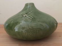 Vase  Vintage en Céramique Emaillée avec des Motifs en Relie