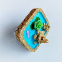 Bague étang de fée carrée, fleur de lotus verte