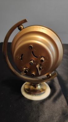 réveil ancien Bayard style mappemonde