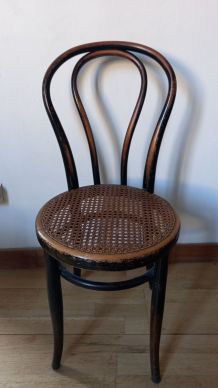 4 chaises J&amp;amp;J KHON 1900