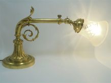 Lampe en bronze et laiton
