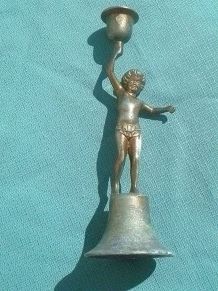 bougeoir  chérubin  sur  socle , vintage 