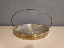 serviteur en métal argenté avec 5 raviers en verre taillé