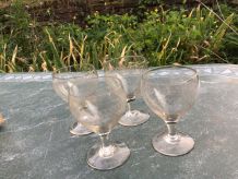 4 verres à liqueur