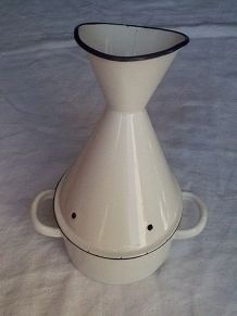Inhalateur ancien émaillé VINTAGE blanc et bleu