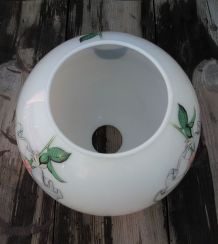 Lustre globe Pierrot  en opaline 