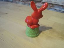 figurine lapin taille ,crayons 1950/1960
