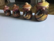4 pots  en faïence provençale  jean du desert. sicard