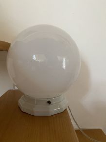 Lampe globe à poser 