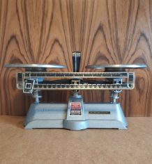 balance mécanique Dhaus ancienne 2 kg max