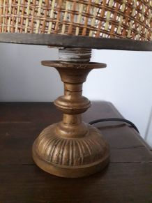 Lampe vintage métallique et abat-jour canné