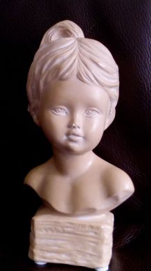 Joli buste de jeune fille signé JP-MD  et numéroté