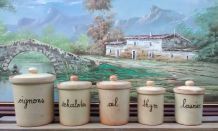 Série de pots de conservation en grès 