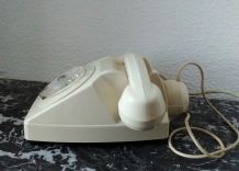 Téléphone  Socotel S 63 à cadran rotatif (1980)