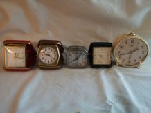 lot de vieux reveils à réviser pour collectionneurs 