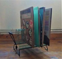 Porte vinyles en métal et scoubidou (Années 70)
