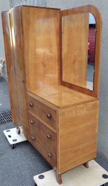 Armoire asymétrique