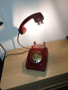 Lampe téléphone vintage années 70 bordeaux et or