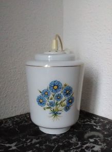 Jolie suspension en opaline (fleurs bleues) 