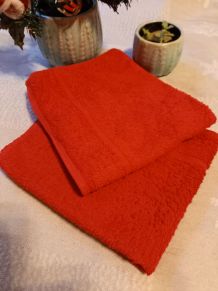 2 serviettes rouge