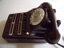 Téléphone vintage standard année 60