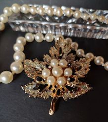 Bijoux Vintage superbe broche &amp;amp; collier de perles