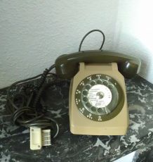 Téléphone Socotel S 63 à cadran rotatif (1983)