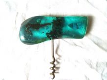 tire bouchon ancien résine inclusion