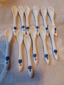 Cuillères porcelaine 