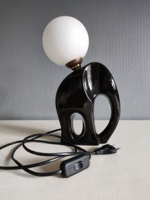 lampe en céramique avec globe opaline