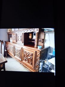 Salle à manger complète bois ciselé