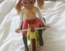 jouet fillette à vélo