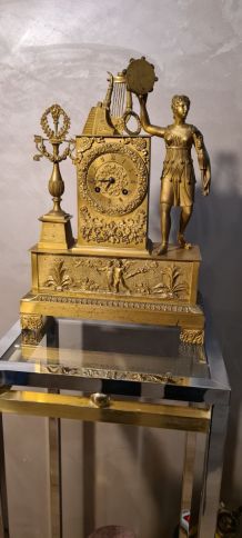 Ancienne horloge en bronze époque XIX ème     Mécanisme prob